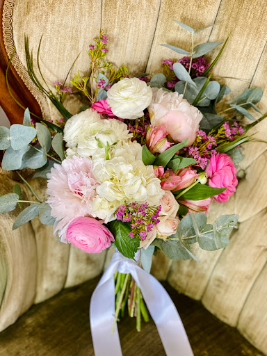 Florist «Muscle Shoals Florist», reviews and photos, 2415 Rosedale St, Muscle Shoals, AL 35661, USA