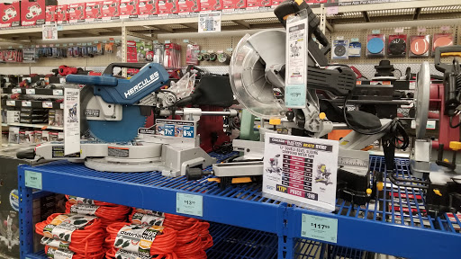 Hardware Store «Harbor Freight Tools», reviews and photos, 1291 N Hacienda Blvd, La Puente, CA 91744, USA