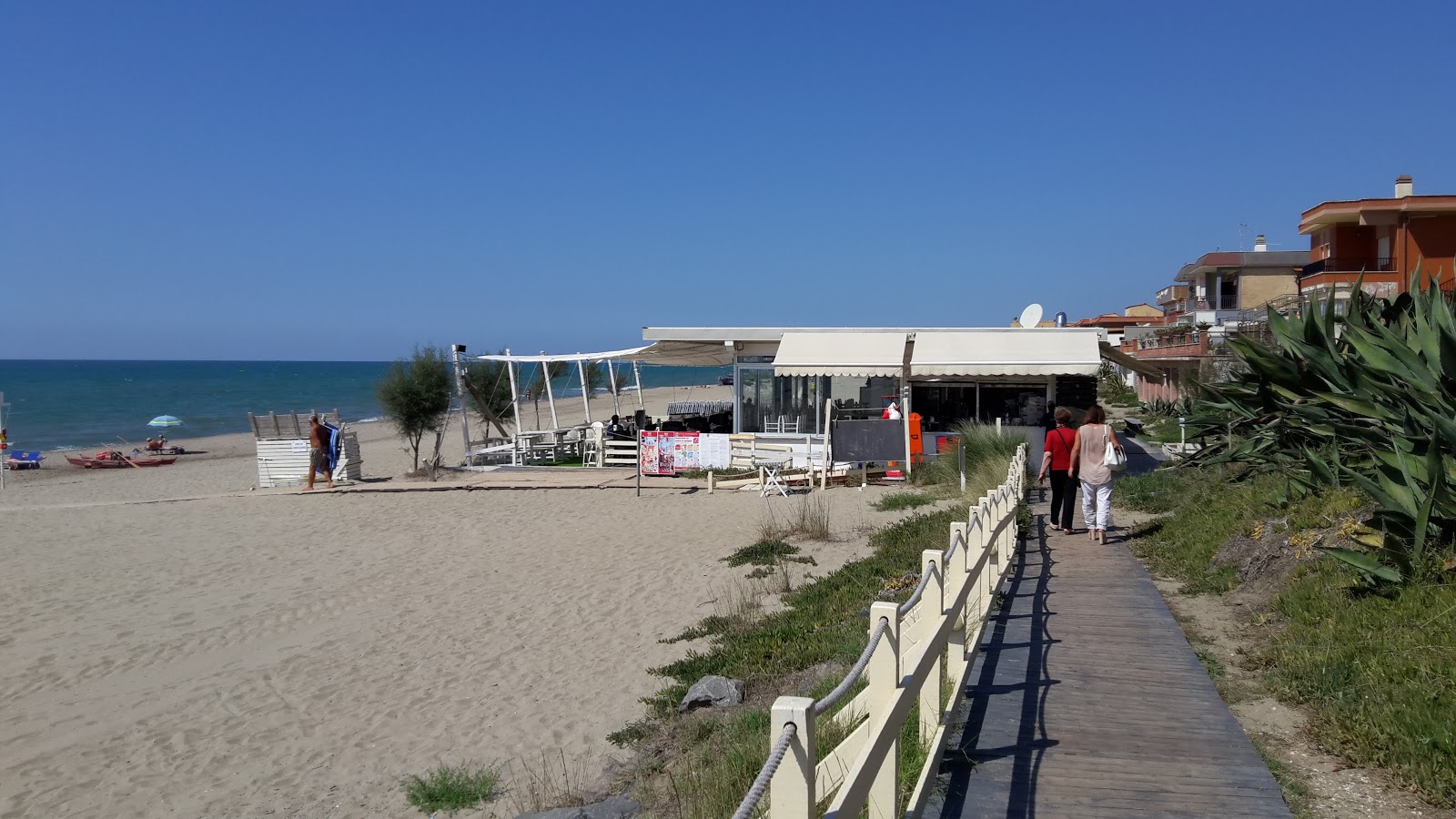 Foto av Zingarini beach med hög nivå av renlighet