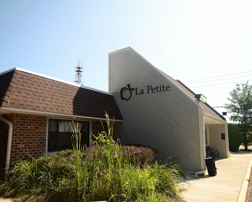 Day Care Center «La Petite Academy of Waldorf, MD», reviews and photos, 100 Smallwood Dr, Waldorf, MD 20602, USA