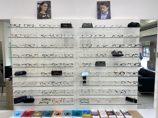 Comments and reviews of Centenary Opticians
