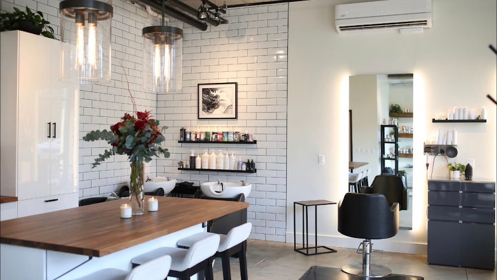 STUDIO 604 - a boutique salon 97223