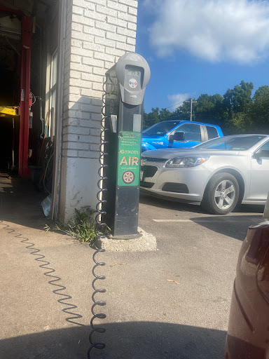 Tire Shop «Mavis Discount Tire», reviews and photos, 62 Clinton Ave, Cortland, NY 13045, USA