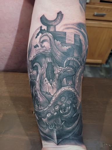 Tattoo Shop «Studio Thirteen Tattoo», reviews and photos, 100 Harrison St, Cocoa, FL 32922, USA