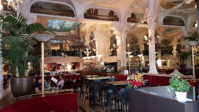 Le Grand Café à Moulins
