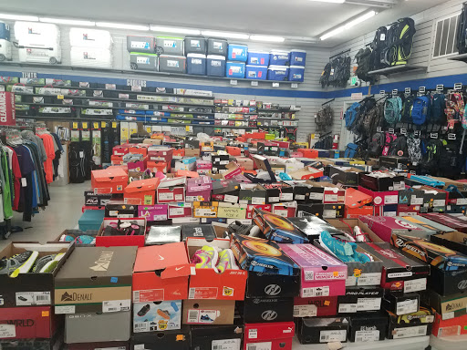 Sporting Goods Store «Big 5 Sporting Goods», reviews and photos, 2801 W Nob Hill Blvd, Yakima, WA 98902, USA