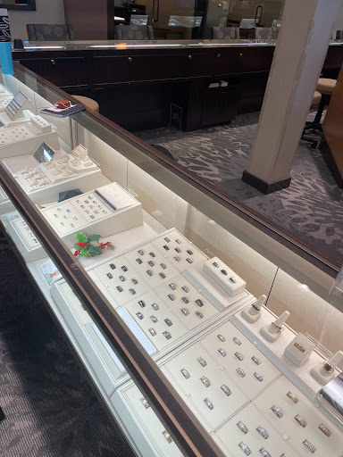 Jewelry Store «Jared The Galleria of Jewelry», reviews and photos, 685 San Antonio Rd #19, Mountain View, CA 94040, USA