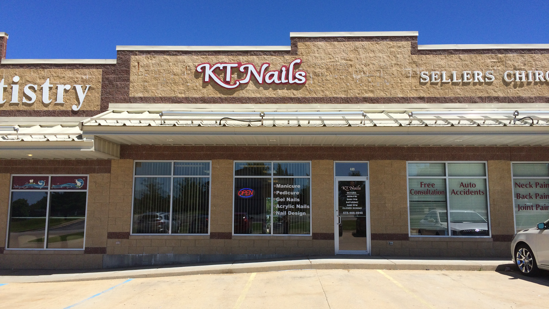 KT Nails