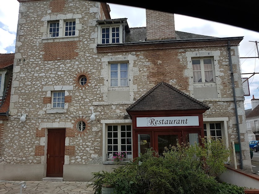 La Grande Tour à Saint-Ay (Loiret 45)