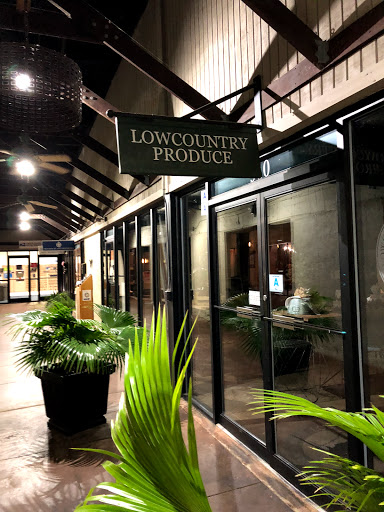 Produce Market «Lowcountry Produce Market & Cafe», reviews and photos, 71 Lighthouse Rd, Hilton Head Island, SC 29928, USA