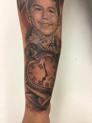 Explore submissive tattoo ideas, creative tattoo ideas in Bakersfield, available at Art Studio