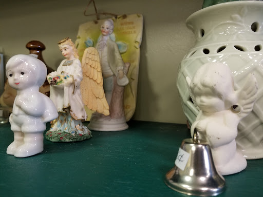 Thrift Store «Outreach Thrift Store», reviews and photos, 1715 S Rutherford Blvd, Murfreesboro, TN 37130, USA