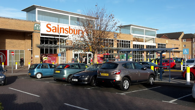 Meadowbank Shopping Park