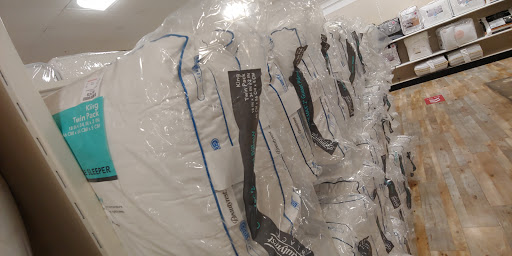 Department Store «HomeGoods», reviews and photos, 450 Paradise Rd, Swampscott, MA 01907, USA