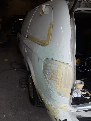 Auto Body Shop «Gustafson Auto Body Shop», reviews and photos, 3530 Davisville Rd, Hatboro, PA 19040, USA