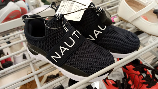 Clothing Store «Burlington Coat Factory», reviews and photos, 2575 E Main St, Plainfield, IN 46168, USA