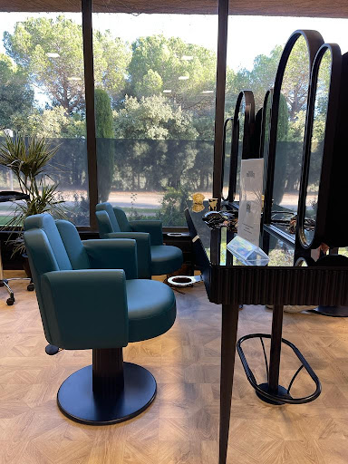 Salón Franck Provost Torremirona - Peluquería en Navata, Girona