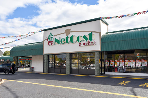 NetCost Market, 700 Tennent Rd, Manalapan Township, NJ 07726, USA, 