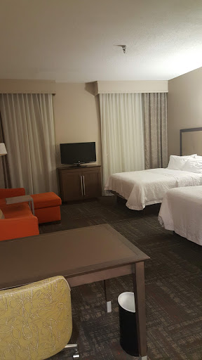 Hotel «Hampton Inn & Suites by Hilton Valdosta/Conference Center», reviews and photos, 2 Meeting Pl, Valdosta, GA 31601, USA