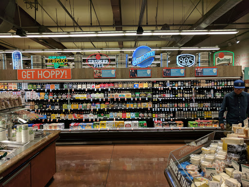 Grocery Store «Whole Foods Market», reviews and photos, 1050 Gayley Ave, Los Angeles, CA 90024, USA