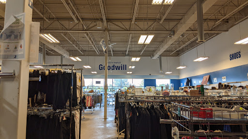 Thrift Store «Fort Gratiot Goodwill SCC Store», reviews and photos