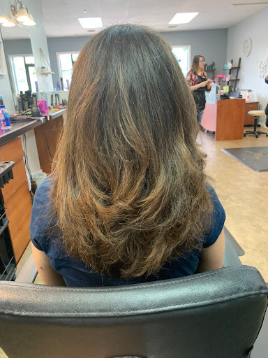 Hair Salon «Tori-Bay Salon», reviews and photos, 758 J Clyde Morris Blvd, Newport News, VA 23601, USA