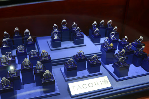 Jewelry Store «Mc Kenzie & Smiley Jewelers», reviews and photos, 2321 Madison St, Clarksville, TN 37043, USA