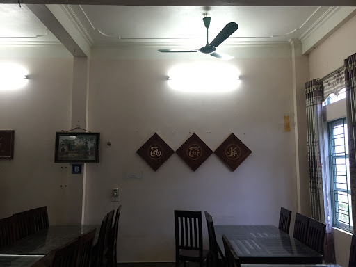 Nhà Hàng Tam Hương