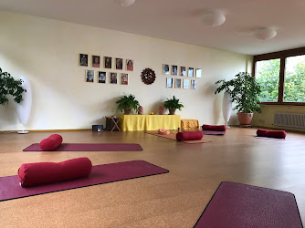 Yoga Samiti - Yoga in Überlingen am Bodensee