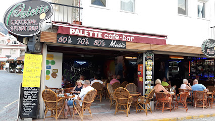 Palette Cafe & Bar