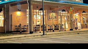 Photo n°91 de Léon - Dreux à Dreux ()