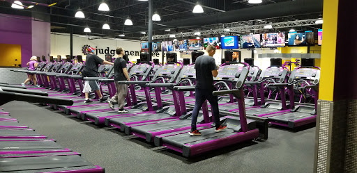 Gym «Planet Fitness», reviews and photos, 41 E Towne Mall, Madison, WI 53704, USA