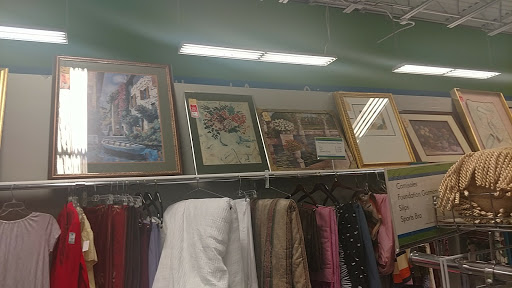 Thrift Store «Goodwill Manasota», reviews and photos, 2715 51st Ave E, Bradenton, FL 34203, USA