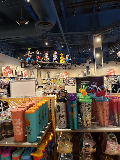 Toy Store «Disney Store», reviews and photos, 127 Outlet Square, Hershey, PA 17033, USA