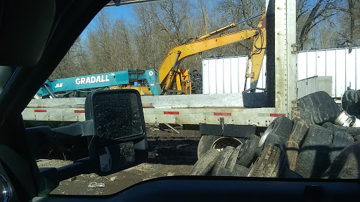 Tire Shop «Molalla Discount Tire», reviews and photos, 14377 S Macksburg Rd, Molalla, OR 97038, USA