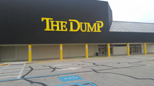 The Dump Furniture Outlet, 5700 NJ-42, Turnersville, NJ 08012, USA, 