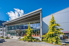 Weber AG Stahl und Handwerkerzentrum Chur