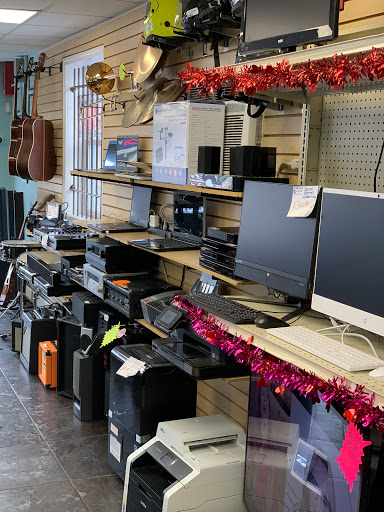 Pawn Shop «Sterling & Knight Jewelry & Pawn», reviews and photos, 109 E St Charles Rd, Villa Park, IL 60181, USA