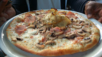 Pizza du Restaurant italien Piccolo Mondo à Neuilly-sur-Seine - n°6