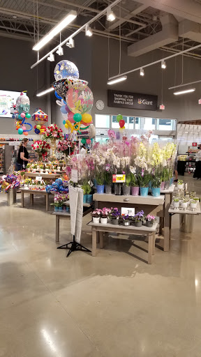 Supermarket «Giant», reviews and photos, 10653 Braddock Rd, Fairfax, VA 22032, USA