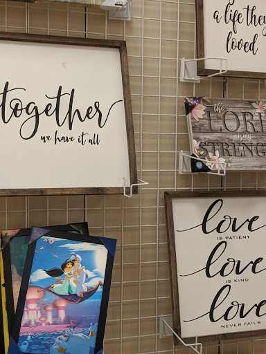 Department Store «Burkes Outlet», reviews and photos, 204 Thompson St, Hendersonville, NC 28792, USA