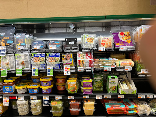 Grocery Store «Giant Food Stores», reviews and photos, 397 Baltimore Rd, Shippensburg, PA 17257, USA