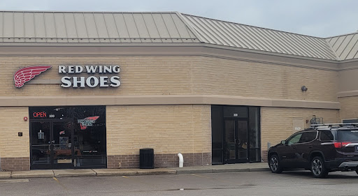 Shoe Store «Red Wing», reviews and photos, 320 N 8th St, West Dundee, IL 60118, USA