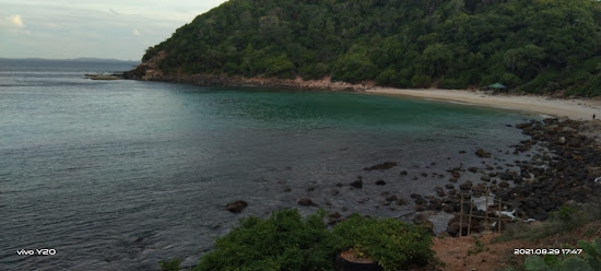 Green Bay beach