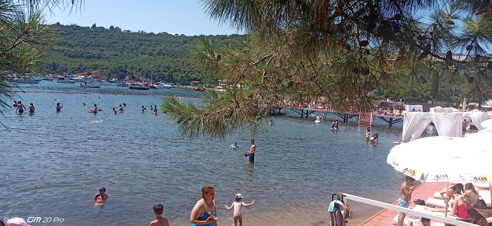 Foto di Ada Beach Club con spiaggia spaziosa