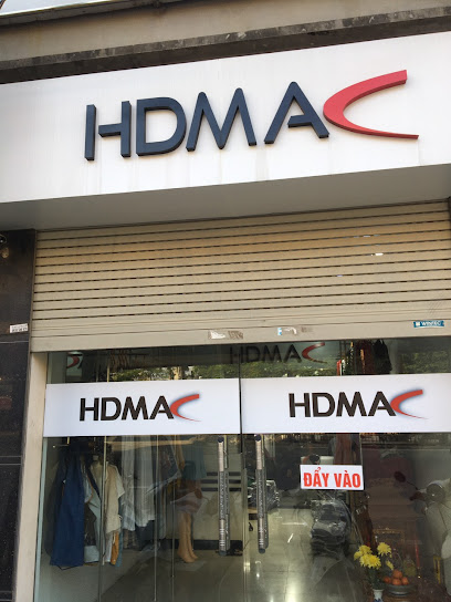 Hình Ảnh cửa hàng quần áo HDMAC