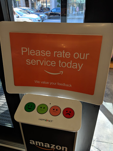 Book Store «Amazon Books», reviews and photos, 3441 N Southport Ave, Chicago, IL 60657, USA