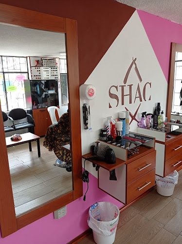 Opiniones de SHAC Peluquería y Barbería en Quito - Barbería