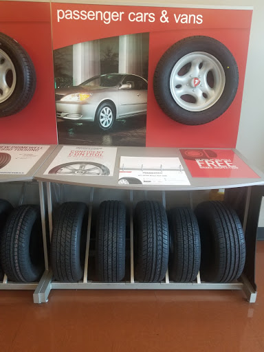 Tire Shop «Firestone Complete Auto Care», reviews and photos, 2126 S Main St, Wake Forest, NC 27587, USA