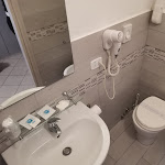 Photo n°3 de l'avis de apostolis.a fait le 23/06/2022 à 20:16 sur le  Hotel Milano à Pisa